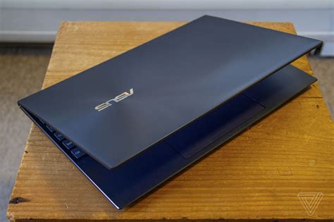 Asus Zenbook 14 Ux425ea Review A Standard Step Ahead The Verge