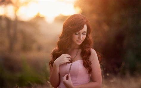 Women Brunette Sunlight Necklace Wallpapers HD Desktop And Mobile Backgrounds