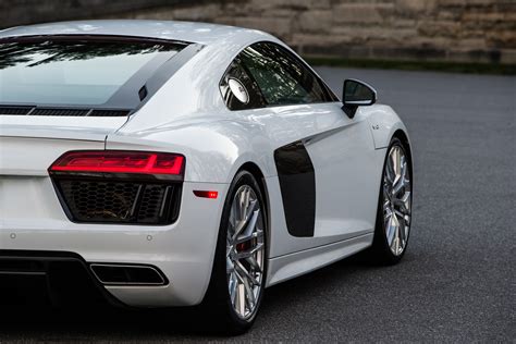 Audi R8 Wallpapers Images Photos Pictures Backgrounds