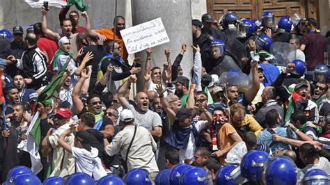 Algérie Forte Tension à Alger Pour Le 13e Vendredi De Mobilisation