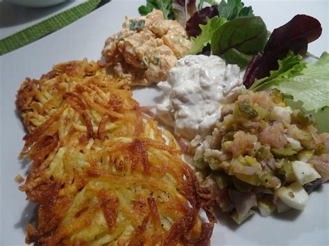 Räucherfisch Salat mit Rösti Rezept kochbar de