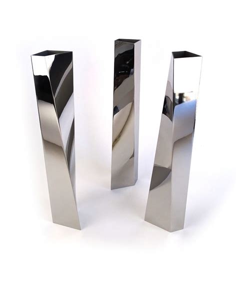 Alessi Zaha Hadid Vase 3 Crevasse 18 10 Stainless Steel