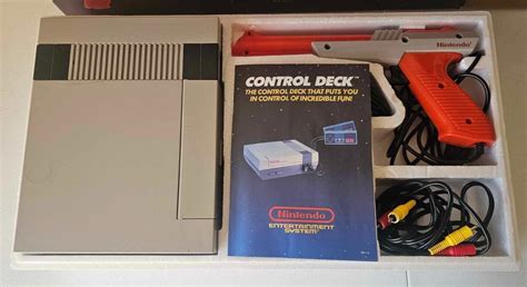 Nintendo Entertainment System NES Action Set Bundle Box Tested Very