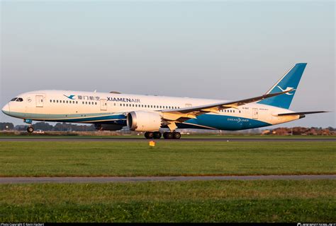 B Xiamen Airlines Boeing Dreamliner Photo By Kevin Hackert