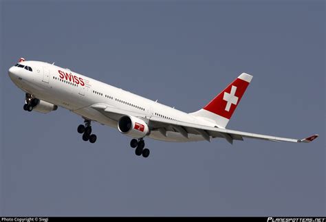 Hb Iqq Swiss Airbus A Photo By Siegi Id Planespotters Net