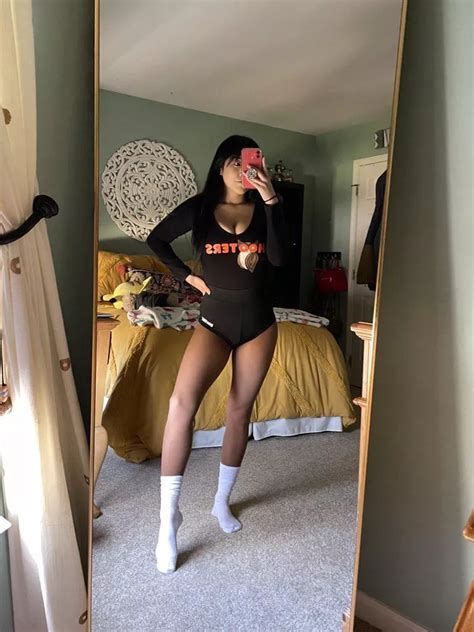 Hooters Tights Make Your Legs Look So Good Nudes Pantyhose NUDE PICS ORG