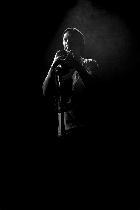 Gambar : bayangan hitam, cahaya, hitam dan putih, kegelapan, satu warna ...