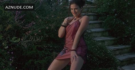 RENEE HUMPHREY Nude AZNude