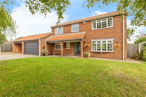 4 Bedroom Detached House For Sale In The Green Dunston Lincoln Ln4