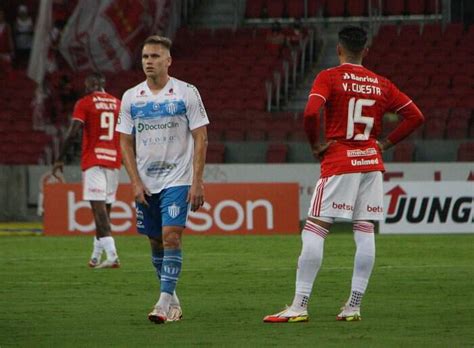 alternativa  interior inter esta proximo de contratar alexandre