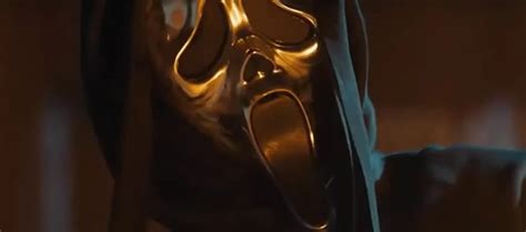 Scream Tv Spot Shows Golden Metallic Mask On Ghostface Horror News