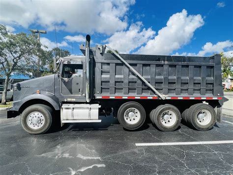 2011 Kenworth T800 Dump Truck For Sale | Lake Worth, FL | JMW0if1m129919 | MyLittleSalesman.com