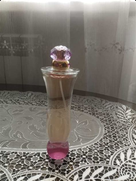 Парфюм Versace Woman — купить парфюмерную воду Версаче Вумен — духи ...