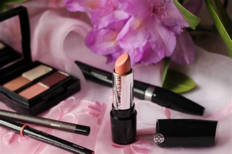 Das perfekte Nude Look Make Up für heiße Tage im Sommer Natürlich