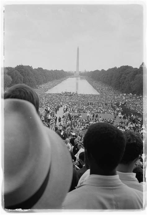 Civil Rights Movement: Desegregation Photo: The Washington Memorial