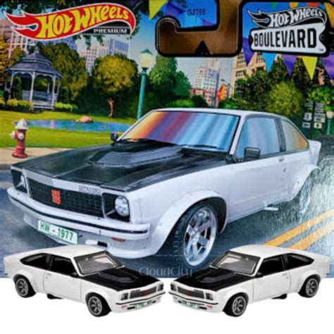 Hot Wheels Premium Boulevard Holden Torana A X Ebay