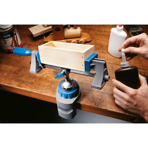 СТАЦИОНАРНО МЕНГЕМЕ DREMEL