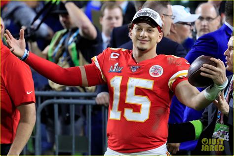 Patrick Mahomes Makes History with MVP Title at Super Bowl 2020!: Photo ...