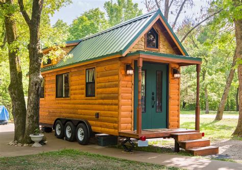 TINY HOUSE TOWN: Tiny Log Cabin For Sale