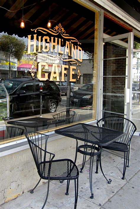 Eating L.A.: Highland Park is changing fast: Highland Cafe is the latest