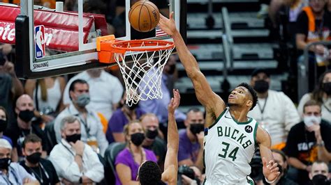 Giannis Antetokounmpo gives Bucks impressive performance after ...