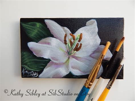 Miniature White Lily Painting – SibStudio