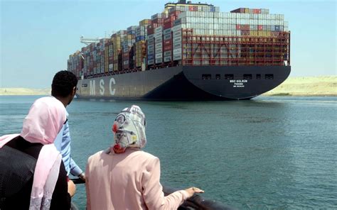 Worlds Biggest Cargo Ship Longer Than 36 Buses Arrives In Europe