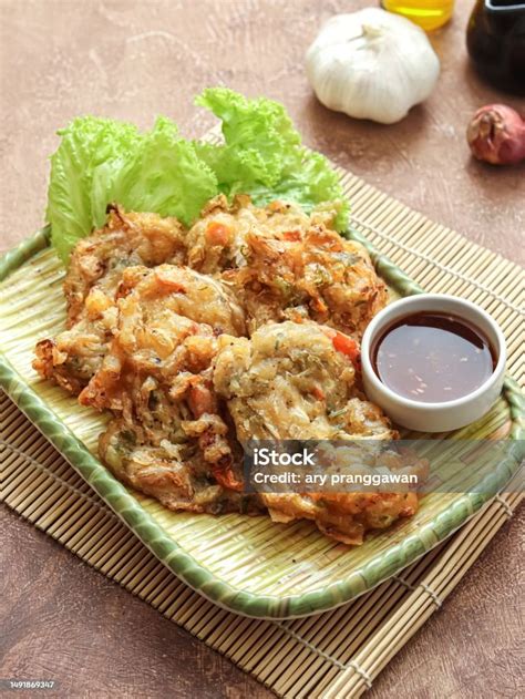 Bakwan Sayur Or Balabala Or Oteote Is A Vegetable Fritter From ...