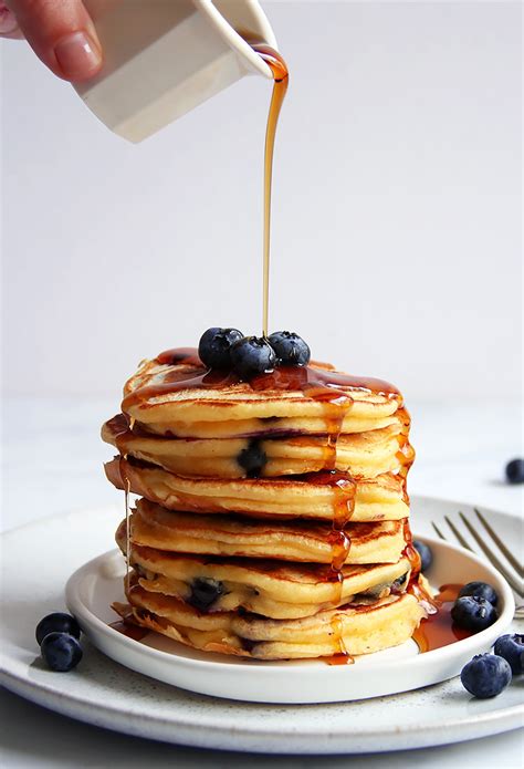 Thick And Fluffy Blueberry Pancakes Little Vienna