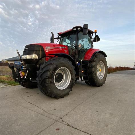 Nieuwe CASE IH PUMA 240 Cvx Landbouwmechanisatiebedrijf