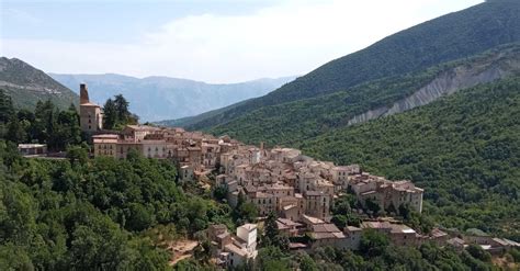 Anversa Degli Abruzzi Tra Storia Natura E Tradizione In Abruzzo