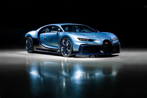 Bugatti just sold its last purely gas-powered car for $10.7 million, setting a world auction ...