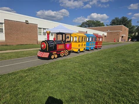 Trackless Train Rentals In Silver Spring Md Fiesta Time And Amusements