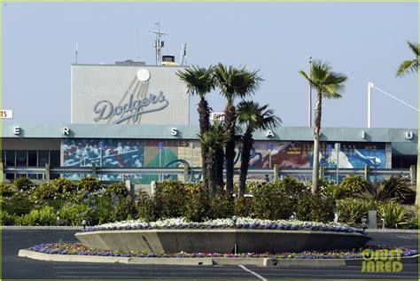 Dodger Stadium Did Not Flood, Viral Parking Lot Photo Debunked ...