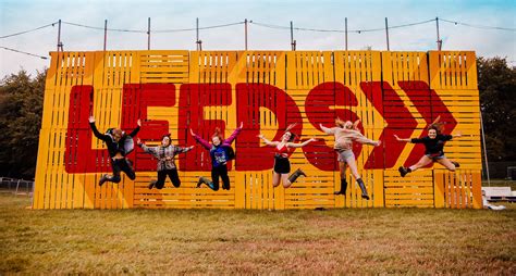 Rockstar Energy Presents Leeds Festival 11 Tweets Thatll Have You