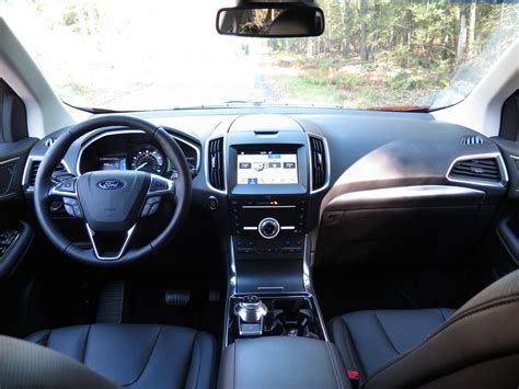 2019 Ford Edge: 106 Interior Photos | U.S. News