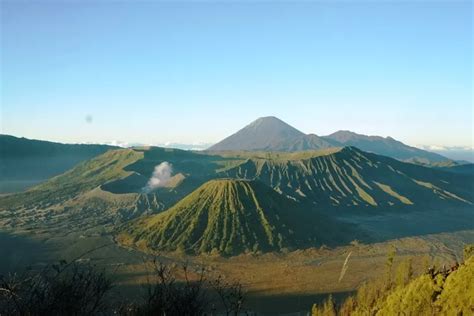 Destinasi Wisata Gunung Bromo Kembali Dibuka Begini Peraturan Barunya