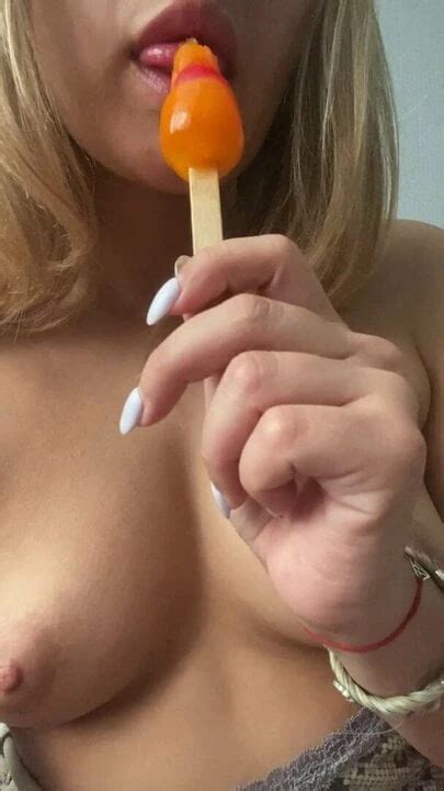 Samantha Evance Eats A Popsicle Very Hot Blonde Porn XHamster