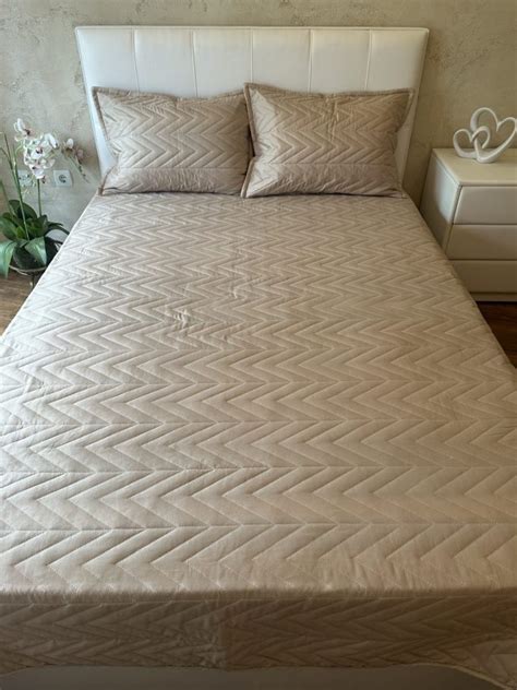 Покривало за легло Бежово - Bedzone
