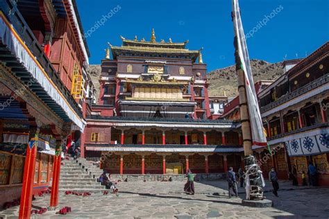 Shigatse Tibet Central China Mayo Patio Interior Del