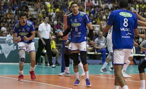 Veja fotos de Cruzeiro x Minas pela final da Supercopa de vôlei