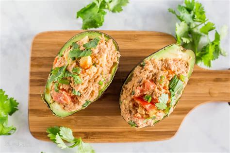 Easy Spicy Tuna Avocado Boats Recipe Plating Pixels