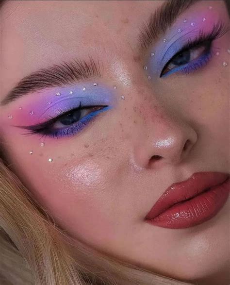 Pin De Aysanmis Em Makeup Lewks Ideias De Maquiagem Visuais De