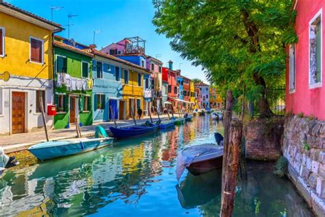 Murano And Burano Tour Half Day Murano Burano Torcello Tour From Venice