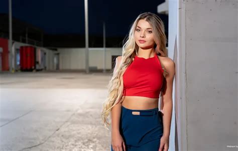 Wallpaper Girl Beautiful Model Blonde For Mobile And Desktop Section Resolution