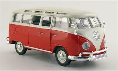 Coche miniatura Volkswagen T1 1 24 Maisto Sambabus rojo blanco Maßstab