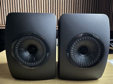 Kef Ls Bookshelf Speakers Black Edition Not Meta Distintec