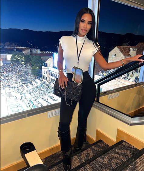 Rumor Deion Sanders Has A New Girlfriend The Latest On Qiana Aviles