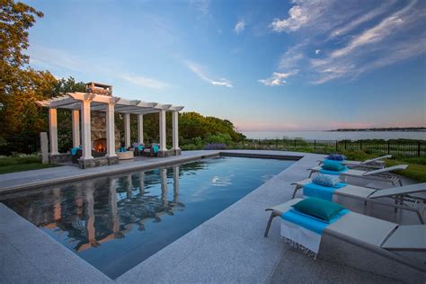 Oceanfront Pool House | CJ Architects