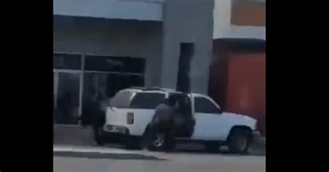 Ataque En Plaza Comercial De Sonora Deja Dos Muertos Y Un Detenido